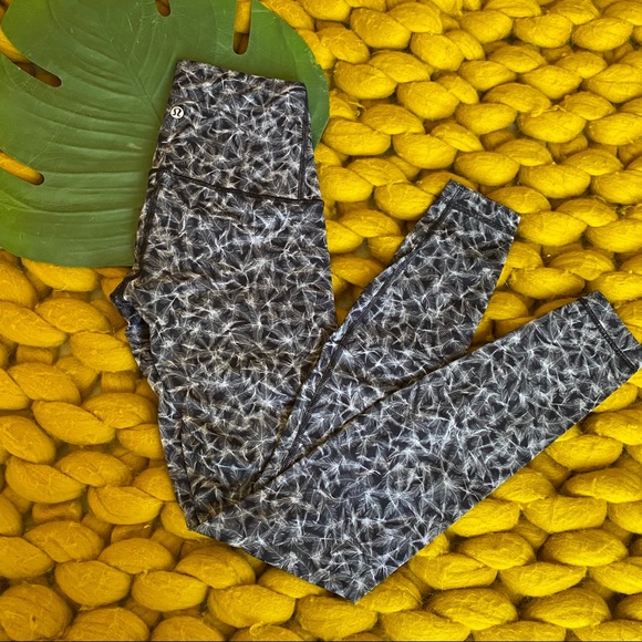 Lululemon Leggings - Picture 1 of 5